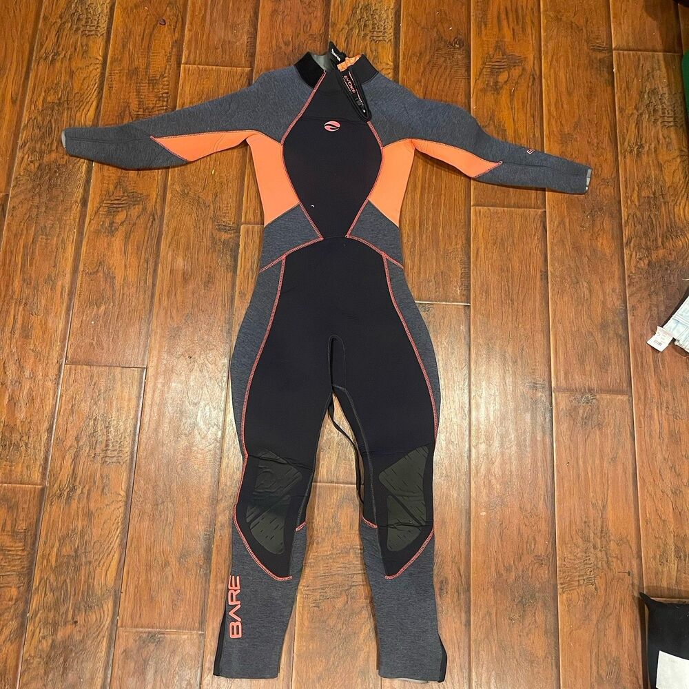 Bare Evoke Women’s 5mm Full Wetsuit (Size 2)